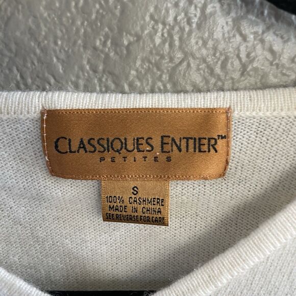 Classiques Entier Sweater Small  Petite Ivory Cashmere Short Sleeve Preppy - Picture 2 of 6